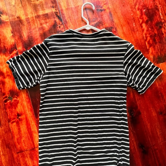 Karl Lagerfeld Paris T Shirt - Picture 2 of 5